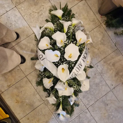 Pogrebna suza sa 20 belih kala za sanduk