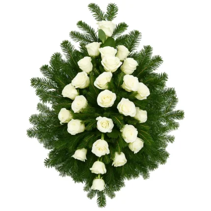 Srednji venac od 26 belih ruža sa zelenilom – cvećara Zemun, dostava Beograd